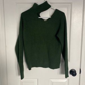 EUC/Like new WAYF sweater asymmetrical unique contemporary size small green